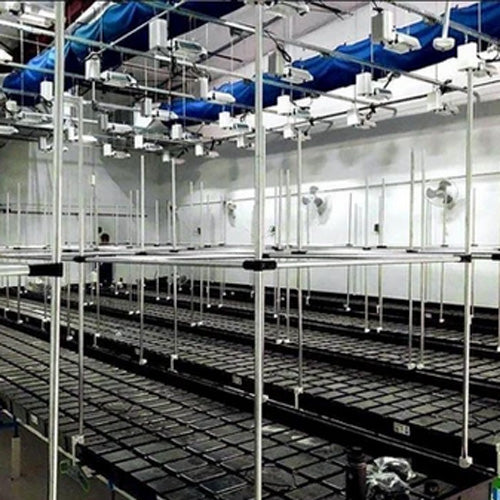 How To: DIY Botanicare Rolling Bench Trellis | Maker Pipe