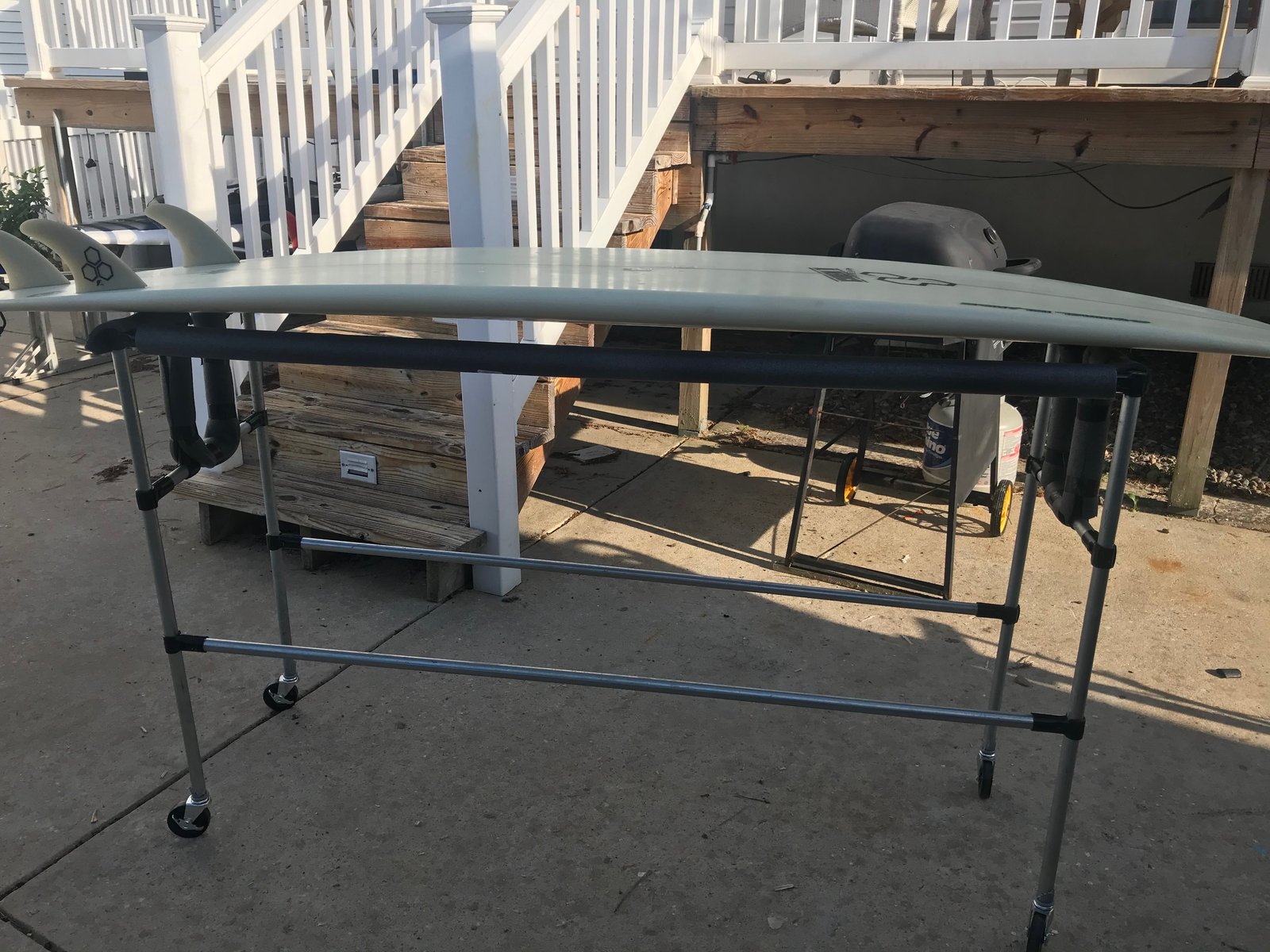 Mobile Surfboard Repair Rack