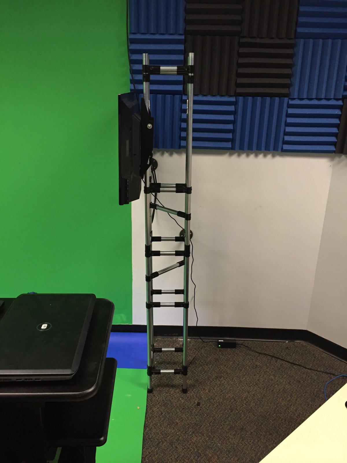DIY Studio Truss 